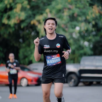 Runner Photo 4119341