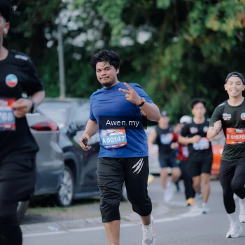 Runner Photo 4119518