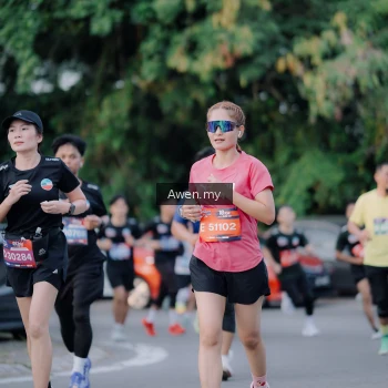 Runner Photo 4119546