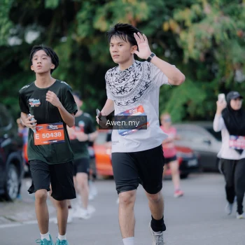 Runner Photo 4119567