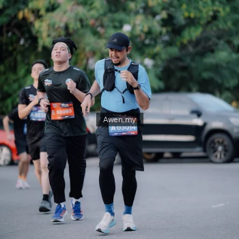 Runner Photo 4119611