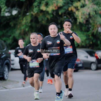 Runner Photo 4119644