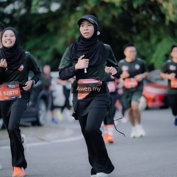 Runner Photo 4119673