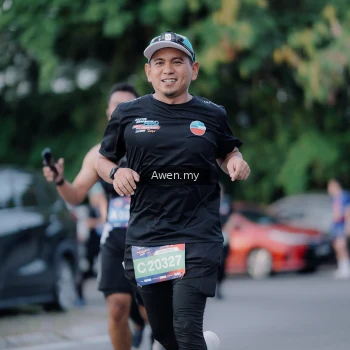 Runner Photo 4119688