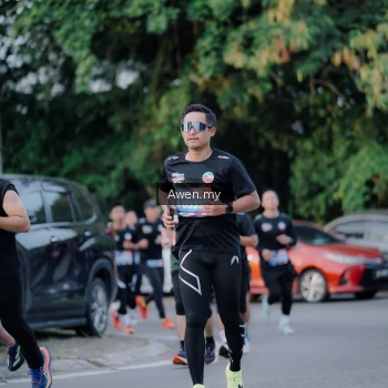 Runner Photo 4119702