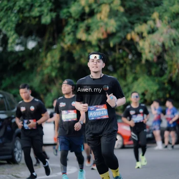 Runner Photo 4119706