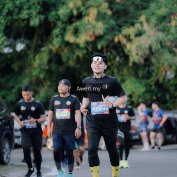 Runner Photo 4119723