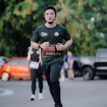Runner Photo 4119737