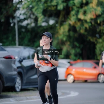 Runner Photo 4119745