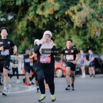 Runner Photo 4119785