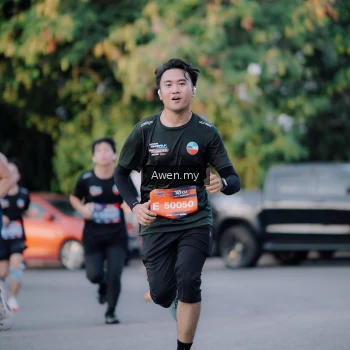 Runner Photo 4119821