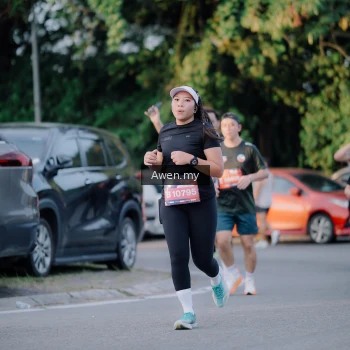 Runner Photo 4119831