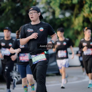 Runner Photo 4119888