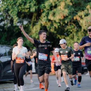 Runner Photo 4119911