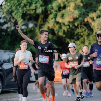 Runner Photo 4119924