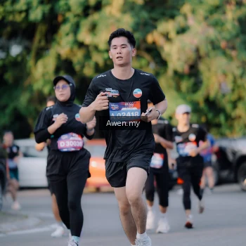 Runner Photo 4119929
