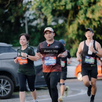 Runner Photo 4119953