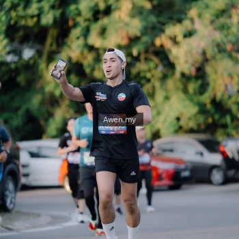 Runner Photo 4119992
