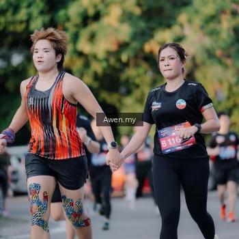 Runner Photo 4119996
