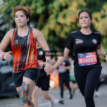 Runner Photo 4119997
