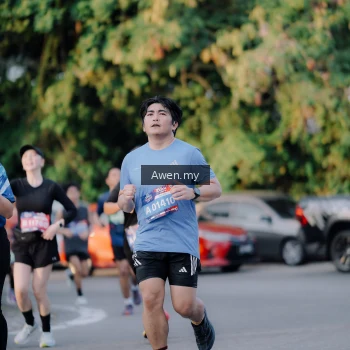 Runner Photo 4120014