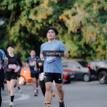 Runner Photo 4120018