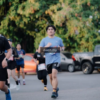 Runner Photo 4120021