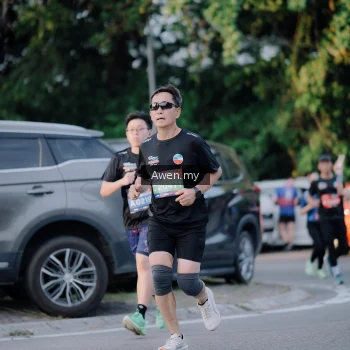 Runner Photo 4120031