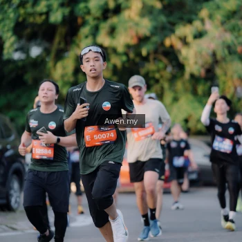 Runner Photo 4120097