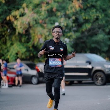 Runner Photo 4120122