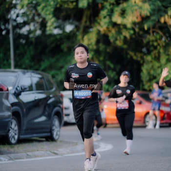 Runner Photo 4120129
