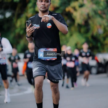 Runner Photo 4120146