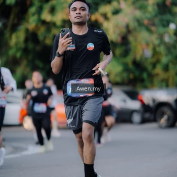 Runner Photo 4120154