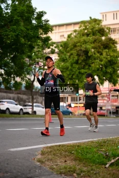 Runner Photo 4121692