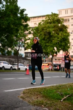 Runner Photo 4121722