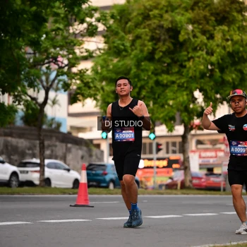 Runner Photo 4121729