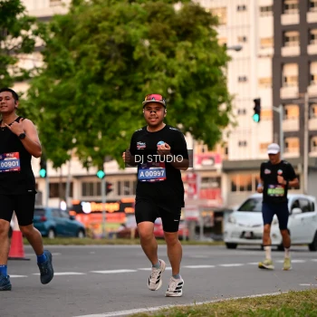 Runner Photo 4121734
