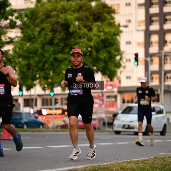 Runner Photo 4121736