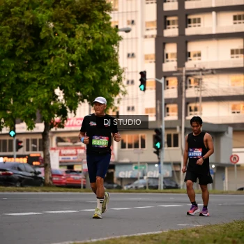 Runner Photo 4121750