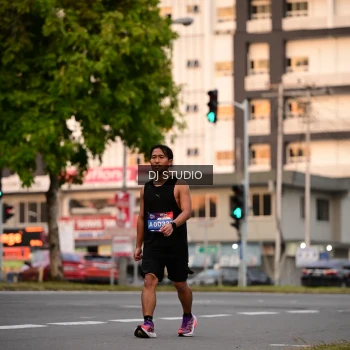 Runner Photo 4121761
