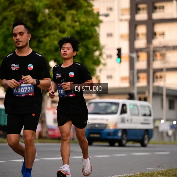 Runner Photo 4121800
