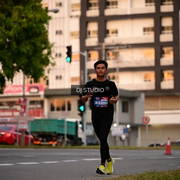 Runner Photo 4121819
