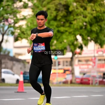 Runner Photo 4121842