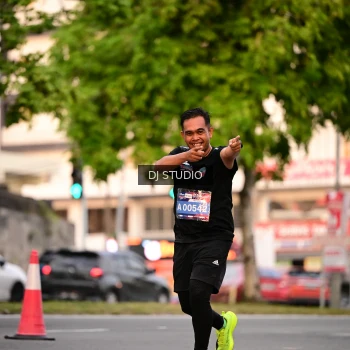 Runner Photo 4121864