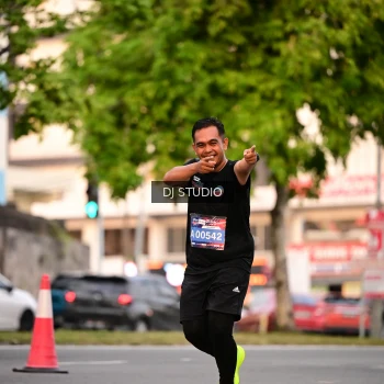 Runner Photo 4121867