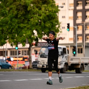 Runner Photo 4121870