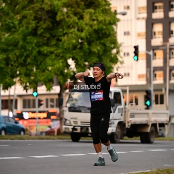 Runner Photo 4121876