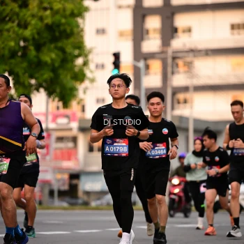 Runner Photo 4121896