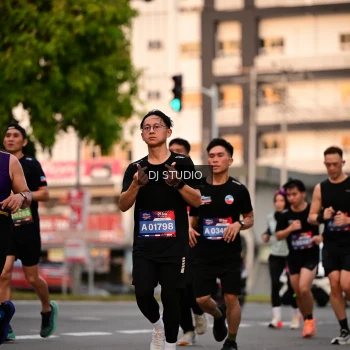Runner Photo 4121901