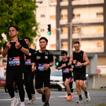 Runner Photo 4121905